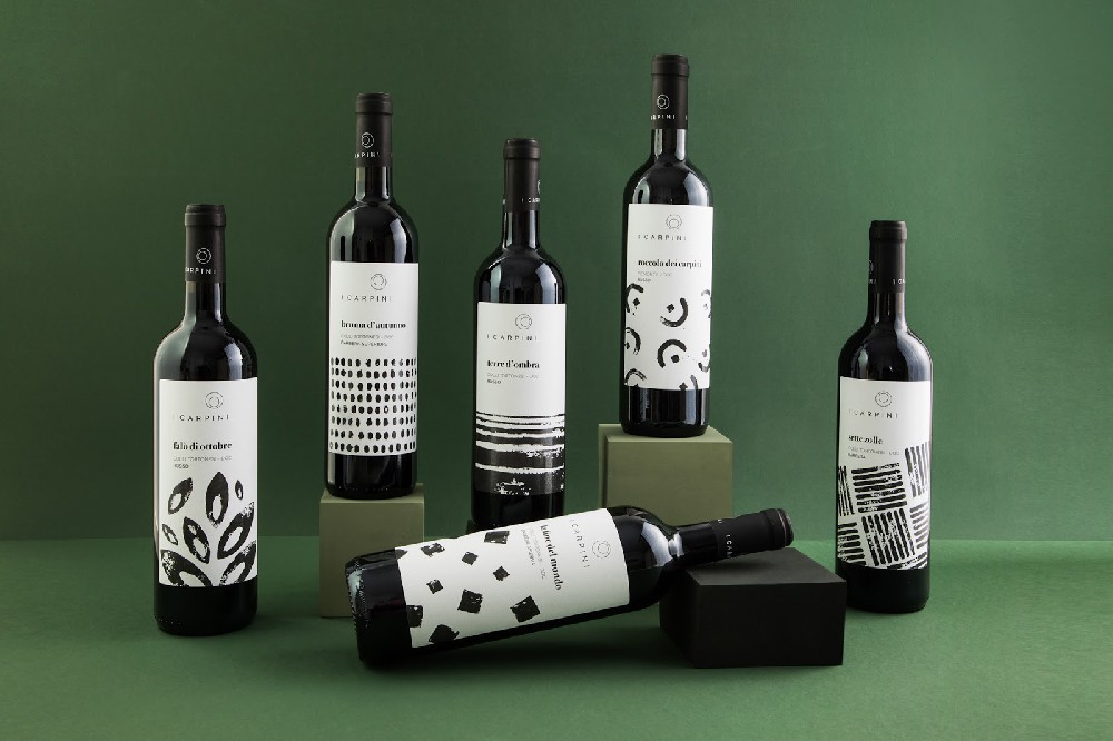 来自意大利的Carpini葡萄酒包装设计，Drogheria Studio葡萄酒包装设计公司案例